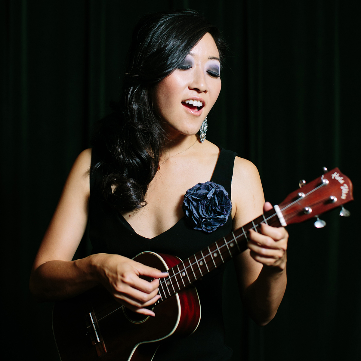 Cynthia Lin :: About Cynthia